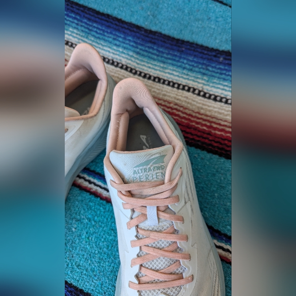 Altra Women's Fwd Experience Running Shoes White Pink And Blue - Picture 4 of 11
